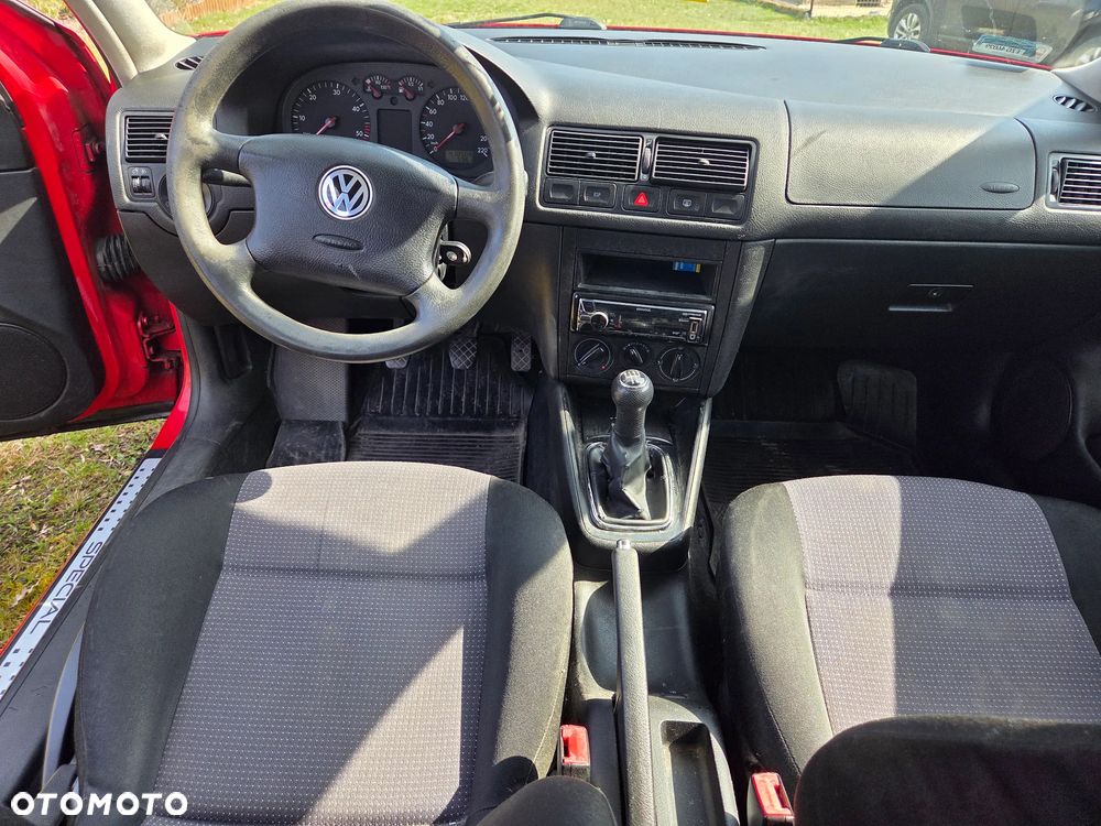 Volkswagen Golf 2001 photo 5