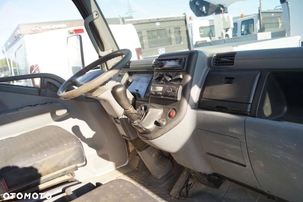 Mitsubishi CENTER FUSO - 34