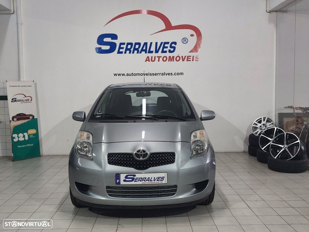 Toyota Yaris 1.0 VVT-i AC Manual - 2
