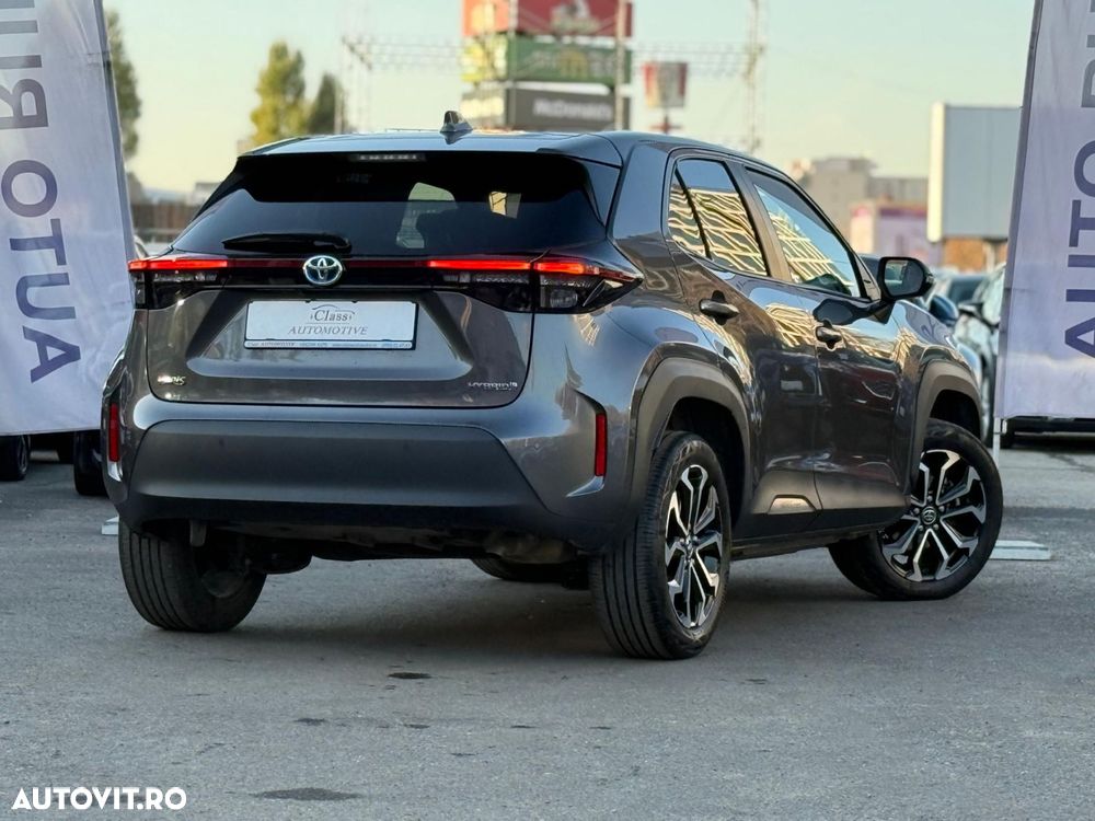 Toyota Yaris Cross 1.5 VVT-i HSD 4x2 Exclusive Elegant - 10