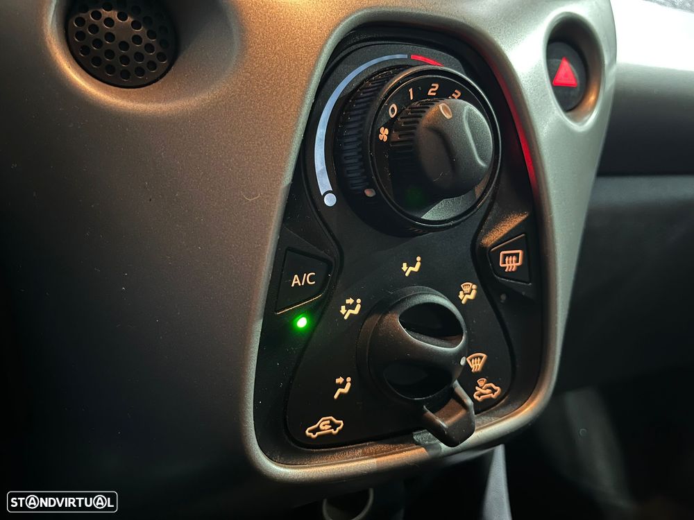 Citroën C1 1.0 VTi Shine - 19