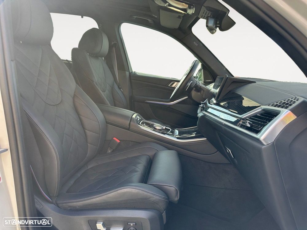 BMW X5 50 e xDrive Edição Desportiva M - 15
