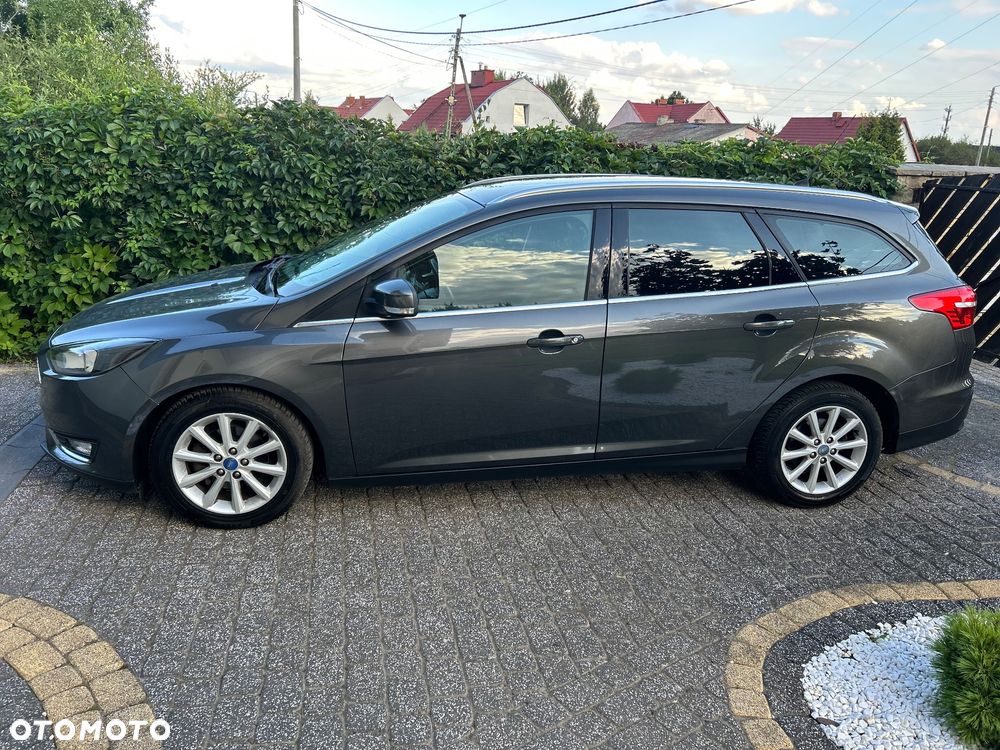 Ford Focus 1.0 EcoBoost Titanium ASS - 10