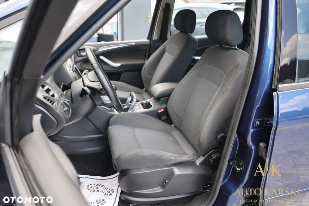 Ford S-Max - 27
