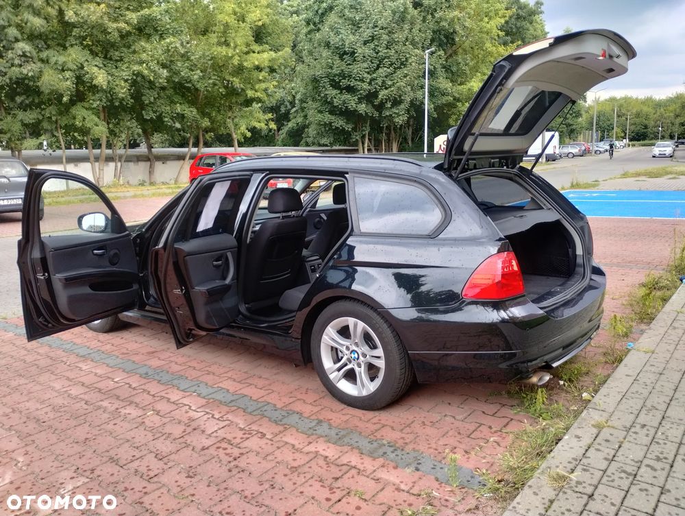 BMW Seria 3 318d - 10