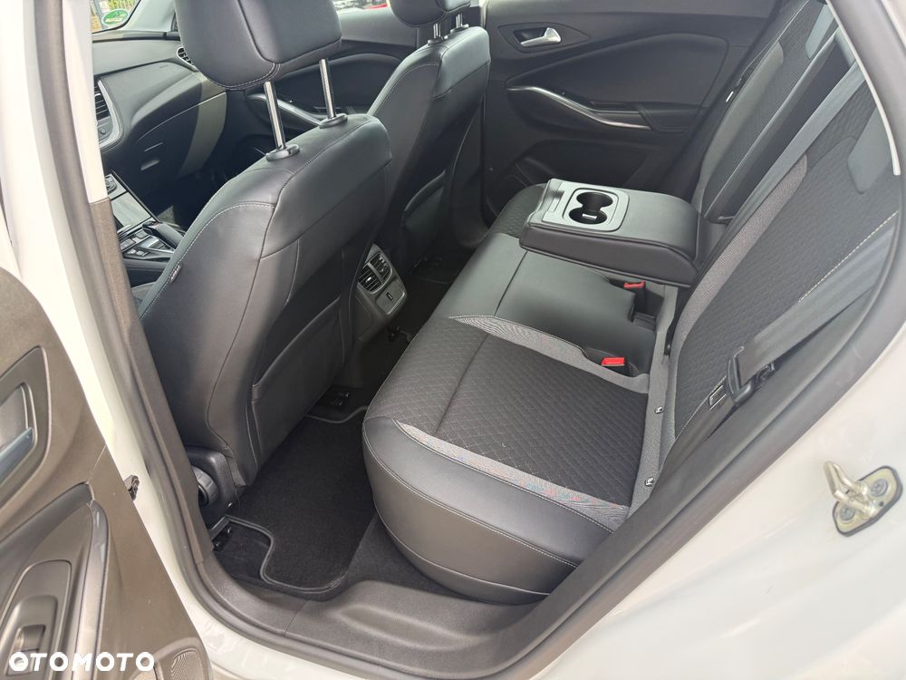 Opel Grandland X 1.6 DI Start/Stop Ultimate - 15