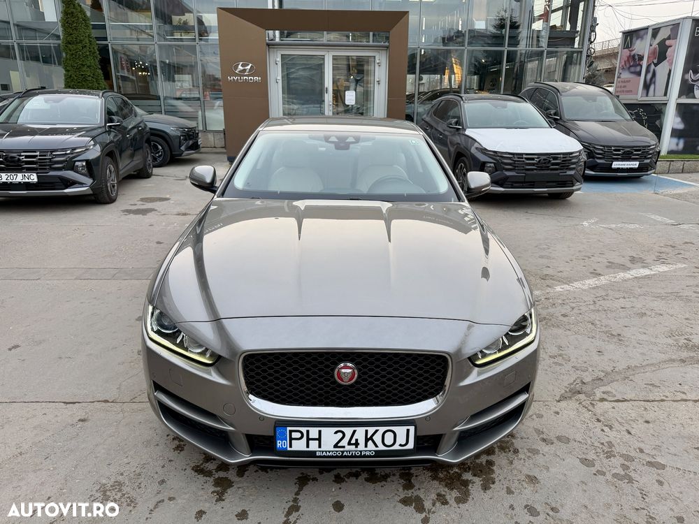 Jaguar XE E-Performance Aut. Prestige - 6