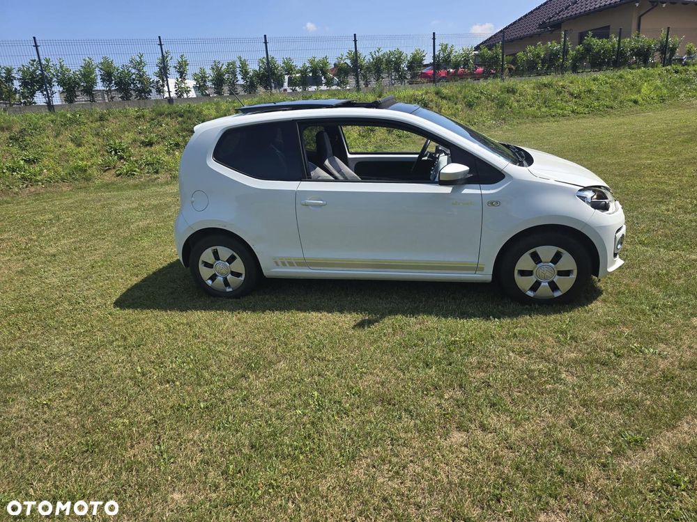 Volkswagen up! - 4