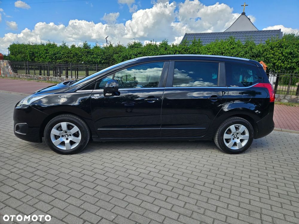Peugeot 5008 HDI FAP 150 Style - 4