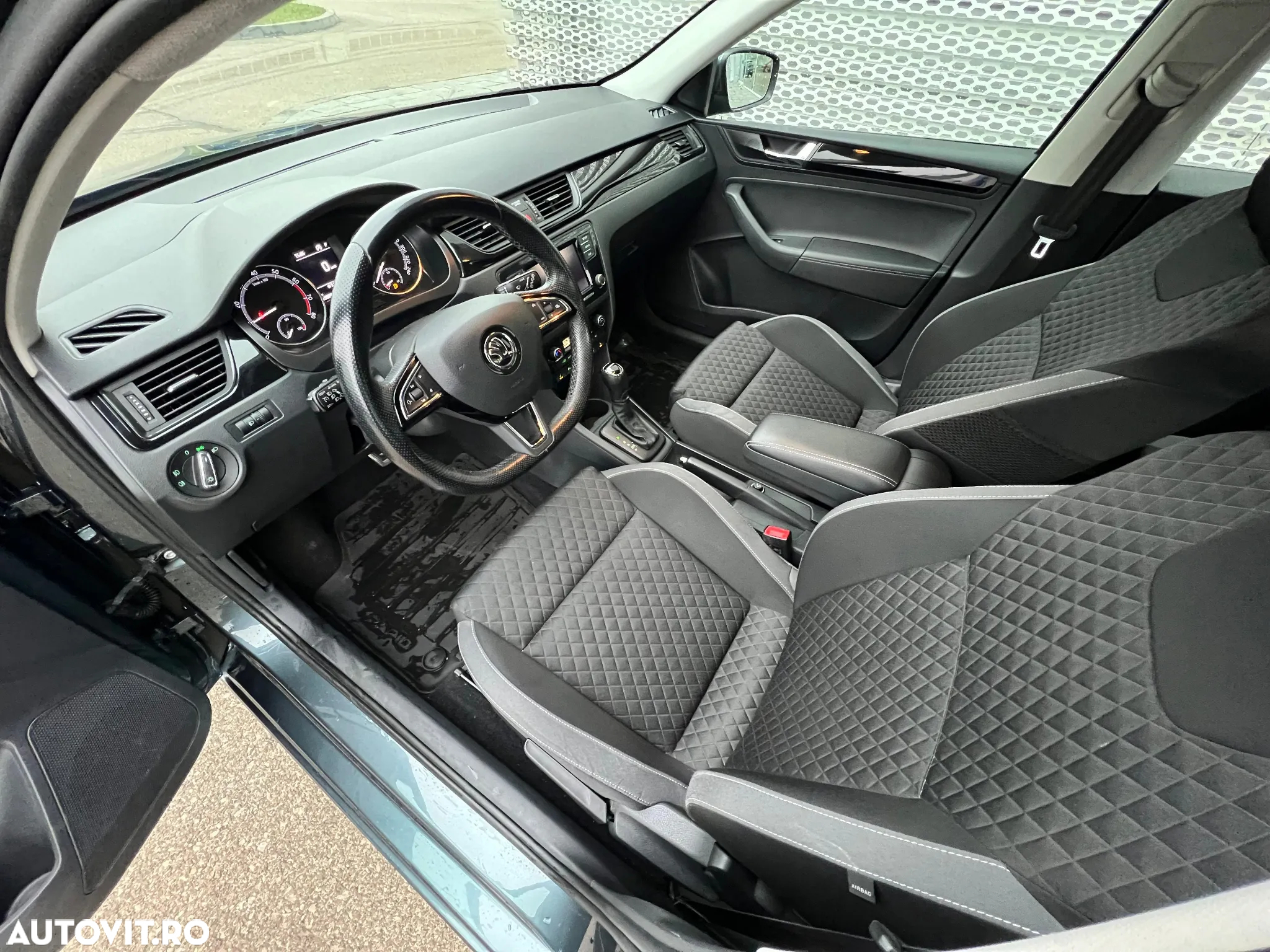 Skoda RAPID 1.0 TSI DSG Style - 11