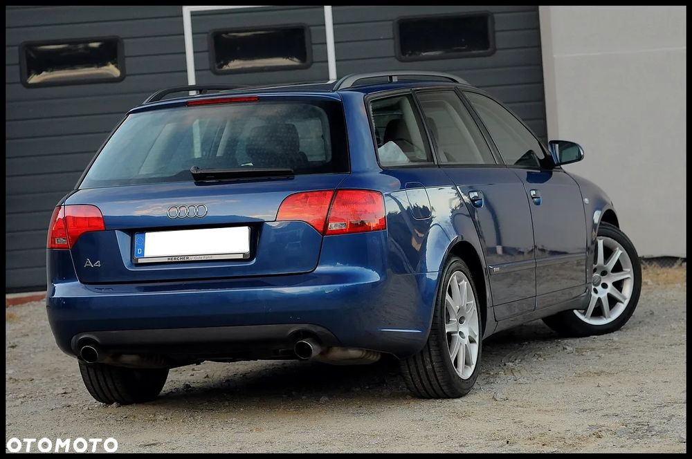 Audi A4 Avant - 17