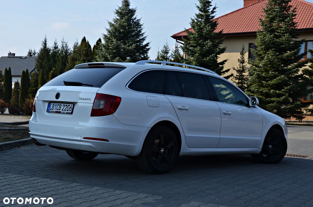 Skoda Superb 2.0 TDI Comfort - 23