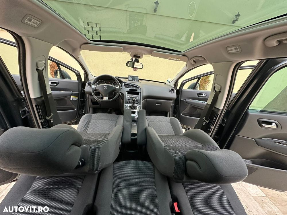 Peugeot 5008 - 10