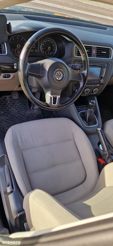 Volkswagen Jetta 1.4 TSI Comfortline Perfectline - 2