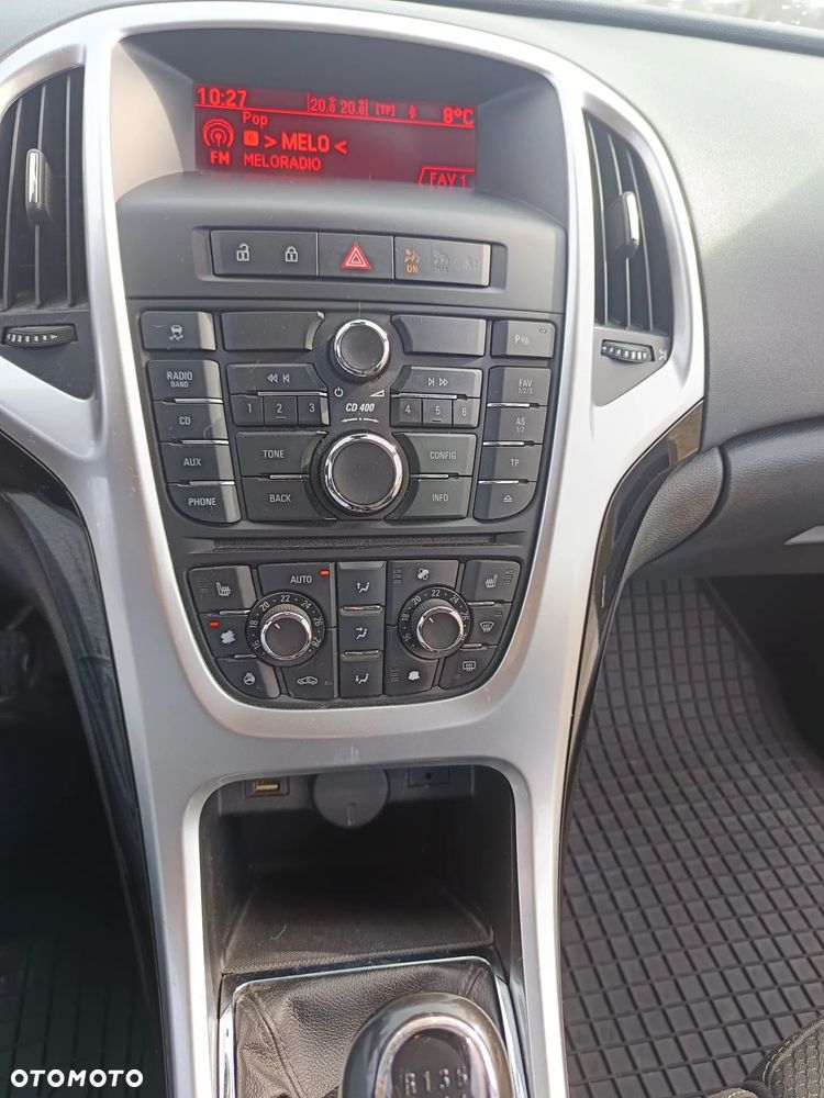 Opel Astra 1.4 Turbo Cosmo - 12