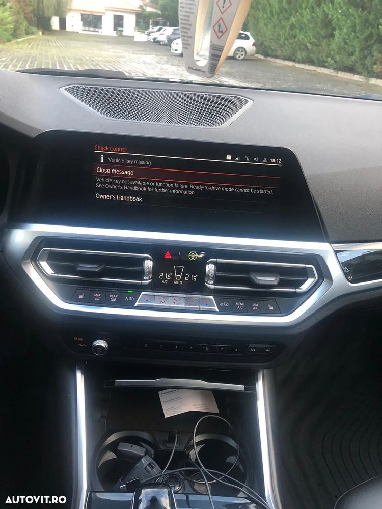 BMW Seria 3 320d xDrive Aut. - 6