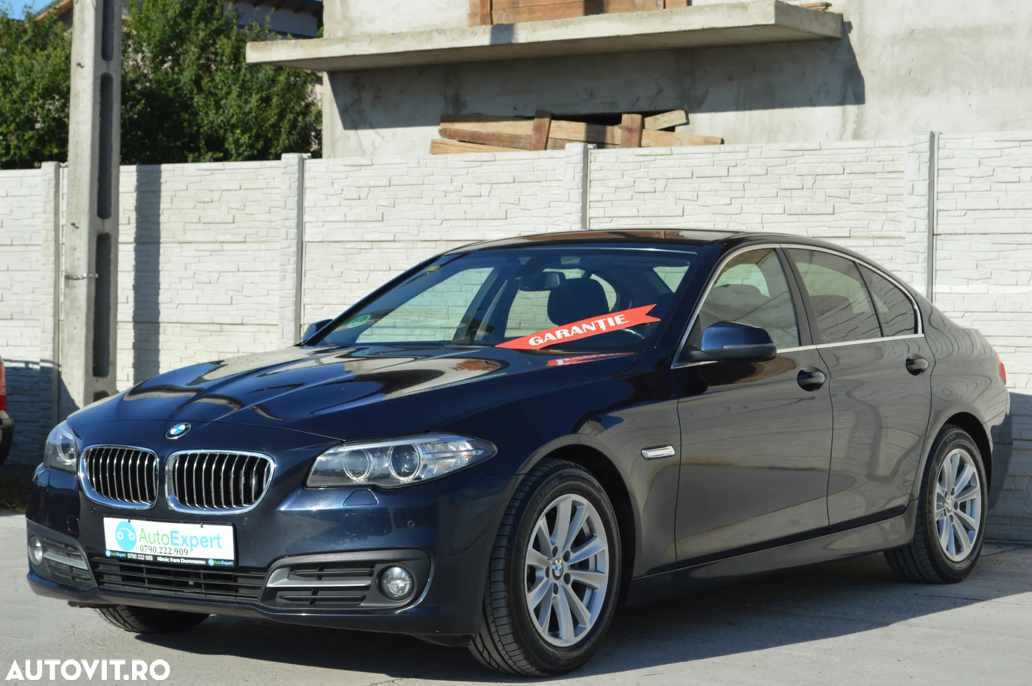 BMW Seria 5 520d Aut. Sport Line - 13