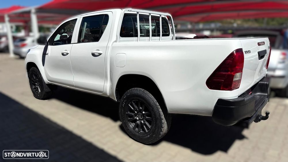 Toyota Hilux 2.4 D-4D 4WD Challenge - 16