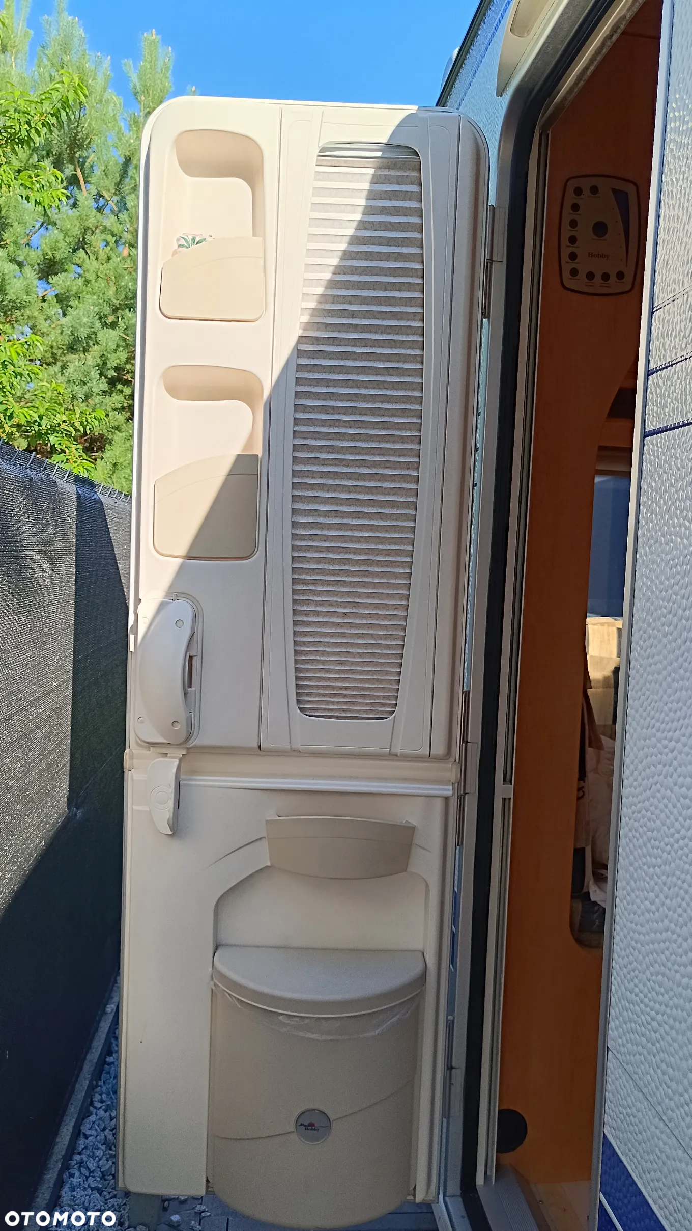 Hobby DeLuxe 495 UL - 10