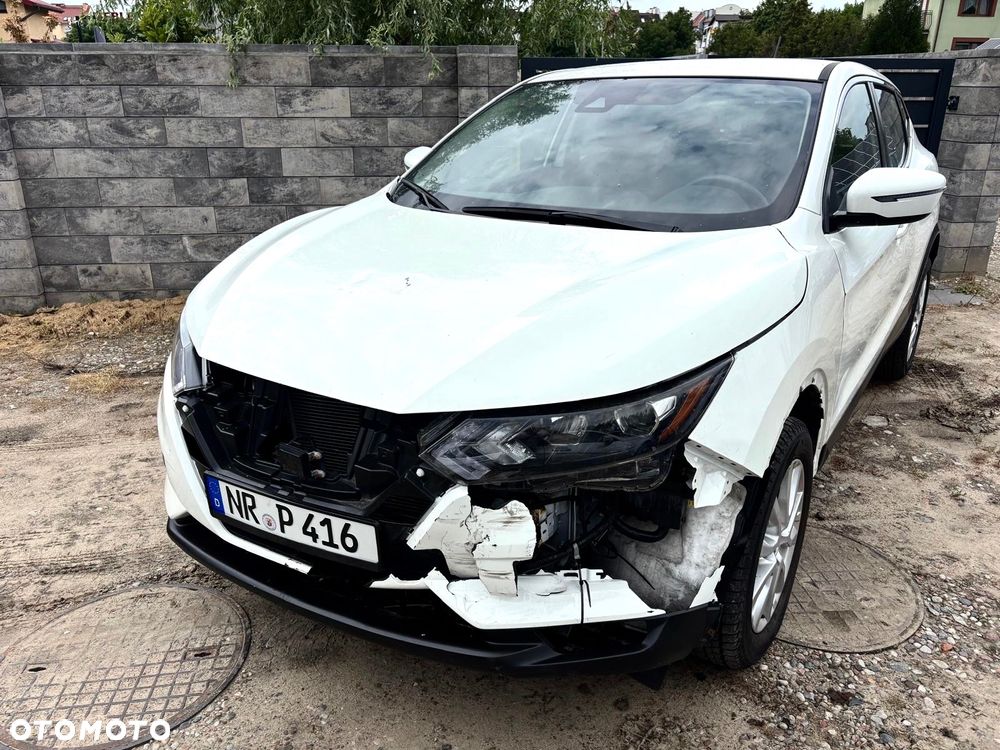 Nissan Qashqai - 4