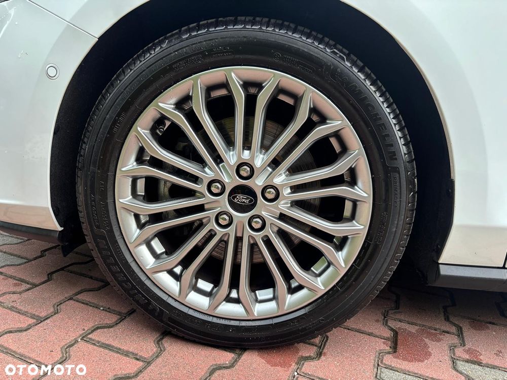 Ford Focus 1.5 EcoBlue STart-Stopp-System TITANIUM - 37
