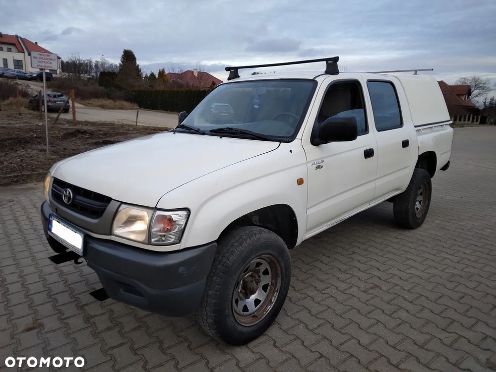 Toyota Hilux 2.5 D-4D DLX - 1