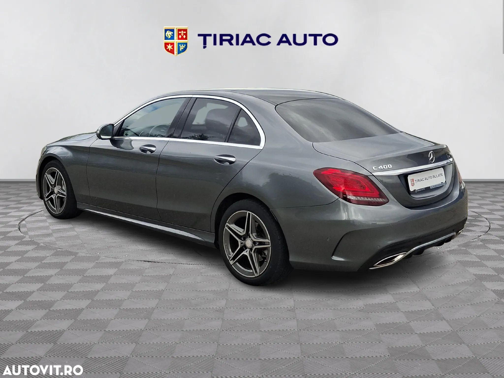 Mercedes-Benz C - 3