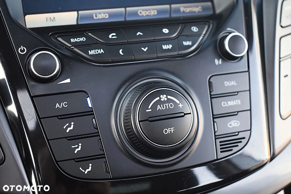 Hyundai i40 1.7 CRDi Automatik Premium - 25