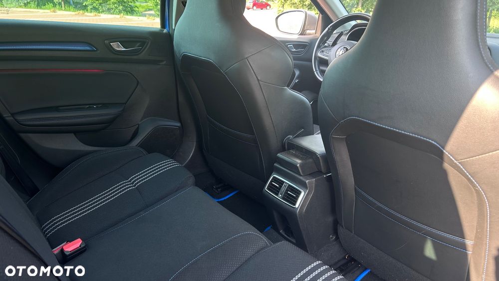 Renault Megane ENERGY dCi 165 EDC GT - 9