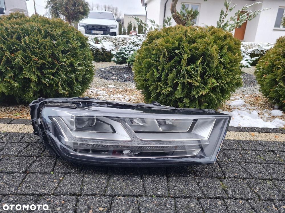 Audi Q7 SQ7 4M 4M0 Lampa prawa przód Full Led Dynamic 4M0941034 2017 - 1