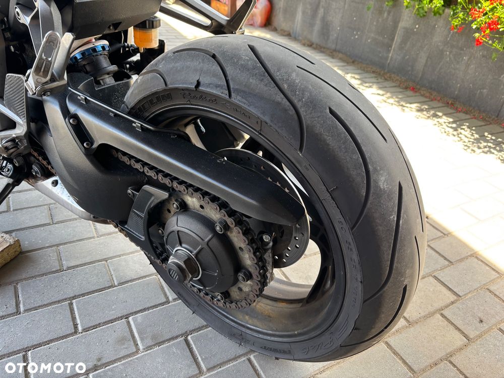Honda CB - 7