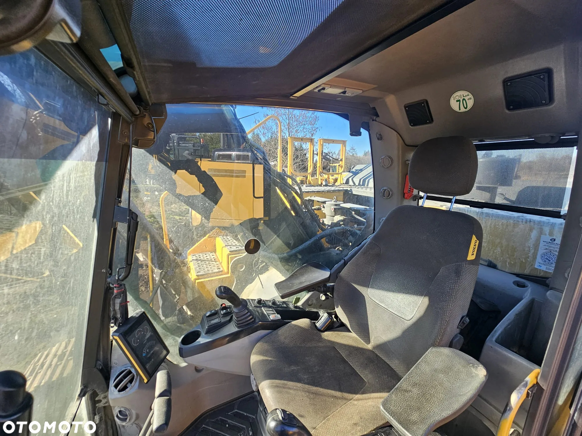 Volvo EC300EL - 19
