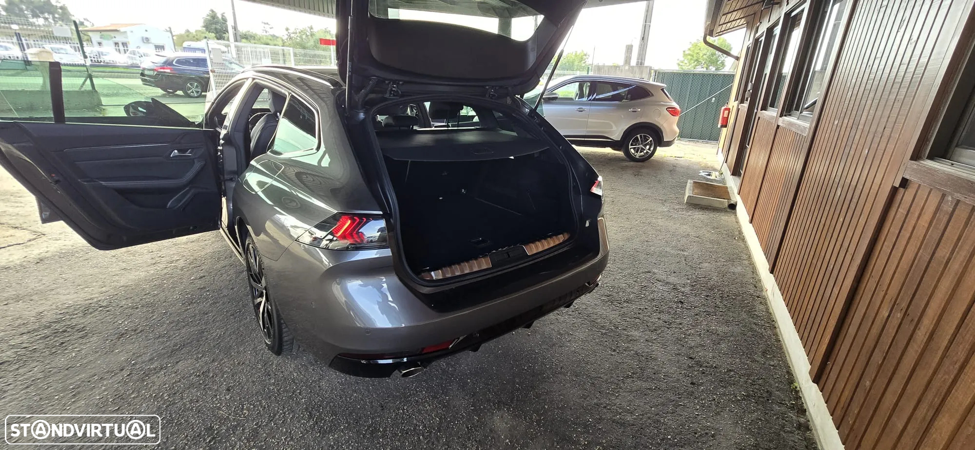 Peugeot 508 SW 1.6 Hybrid GT Line e-EAT8 - 32
