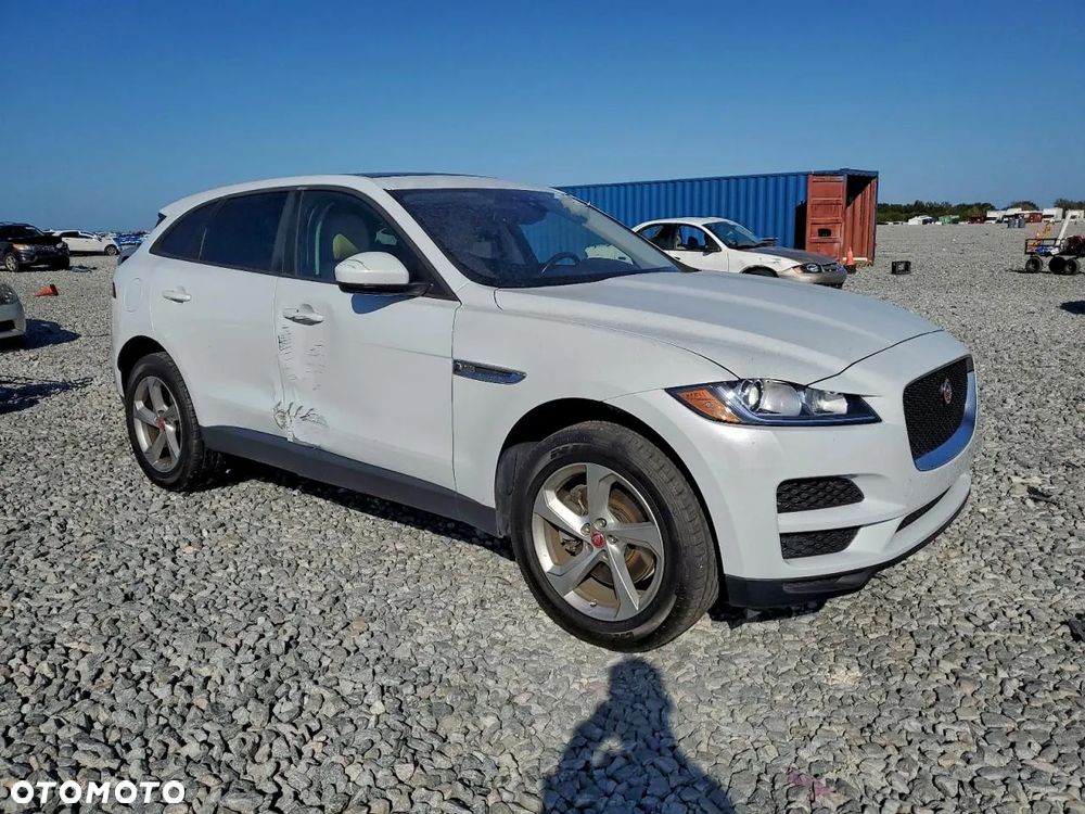 Jaguar F-Pace 25t AWD Prestige - 5