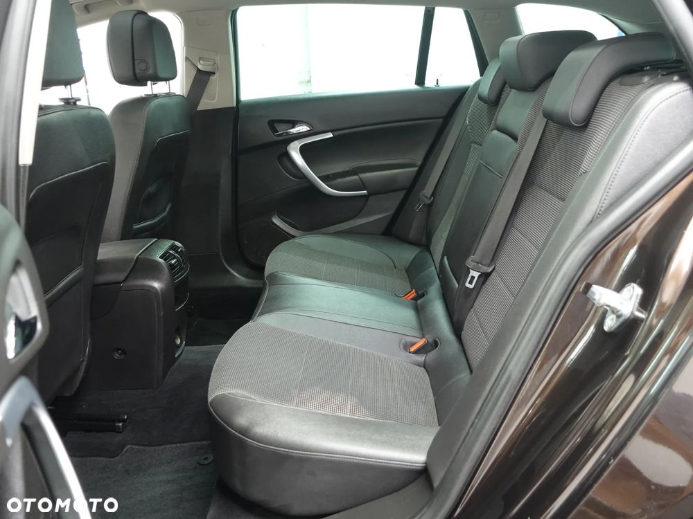 Opel Insignia 2.0 Bi Turbo CDTI 4x4 - 21