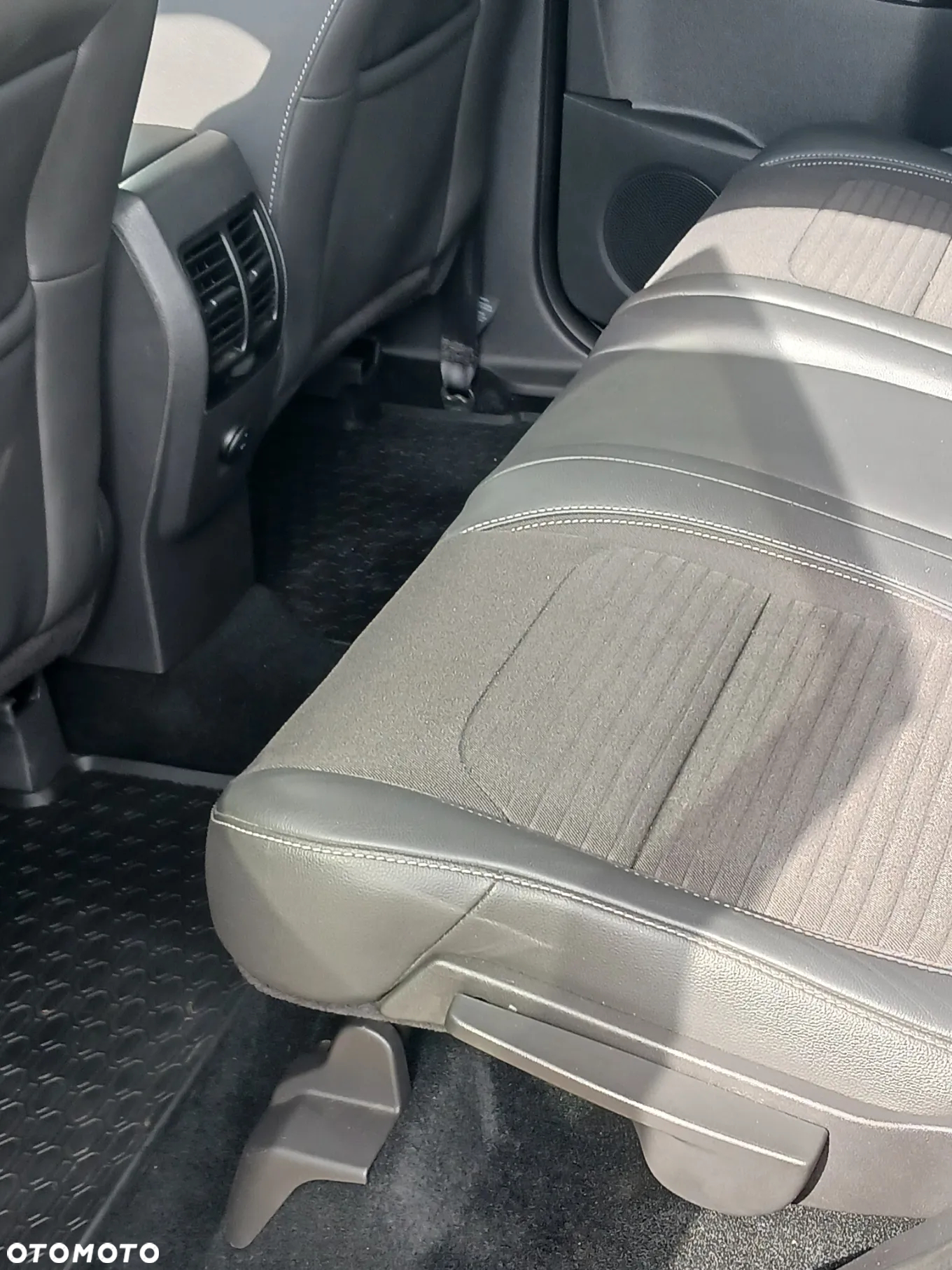 Ford Kuga 2.0 TDCi 4WD Titanium - 15