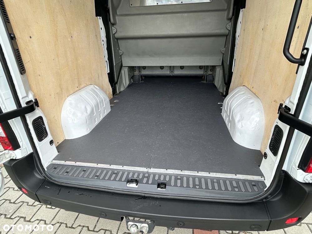 Renault Master 3 lift 7 osobowy klima - 22