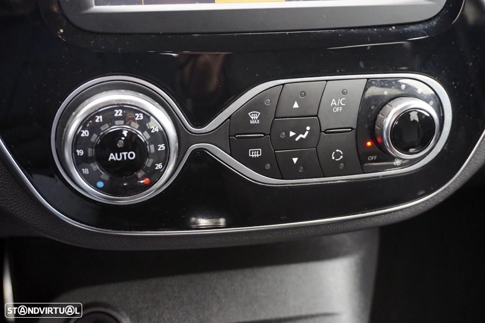 Renault Captur 1.2 TCe Exclusive - 17