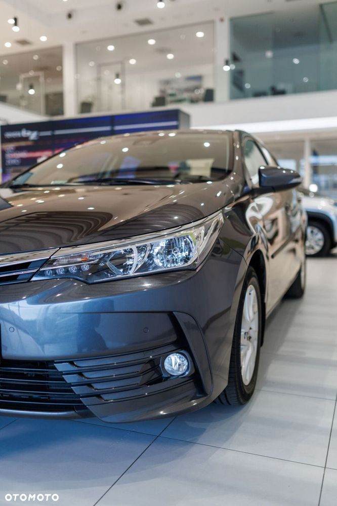 Toyota Corolla 1.6 Premium EU6 - 22