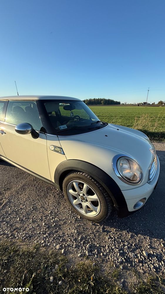 MINI ONE Standard - 7