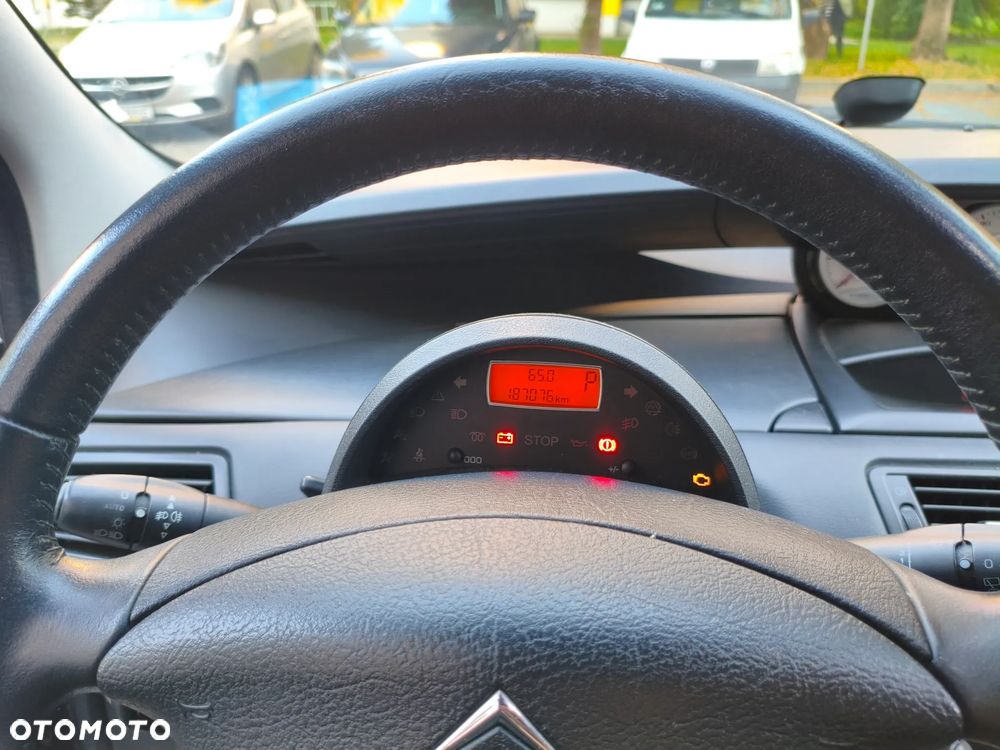 Citroën C8 HDi 165 Exclusive - 10