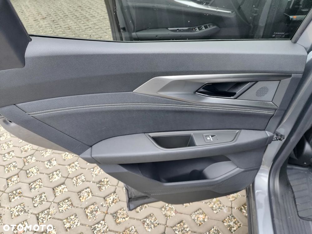 Renault Austral 1.2 E-Tech Full Hybrid 200 Techno MMT - 22