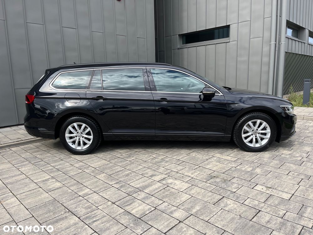Volkswagen Passat 2.0 TDI SCR Style DSG - 4