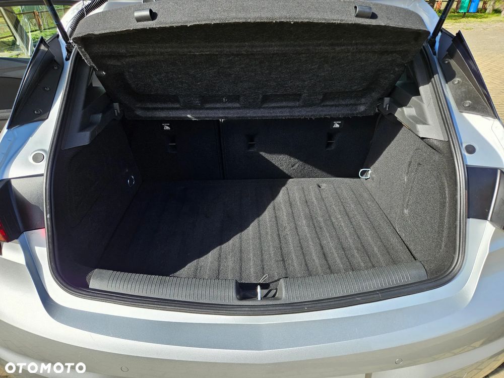Opel Astra 1.4 T Enjoy - 25