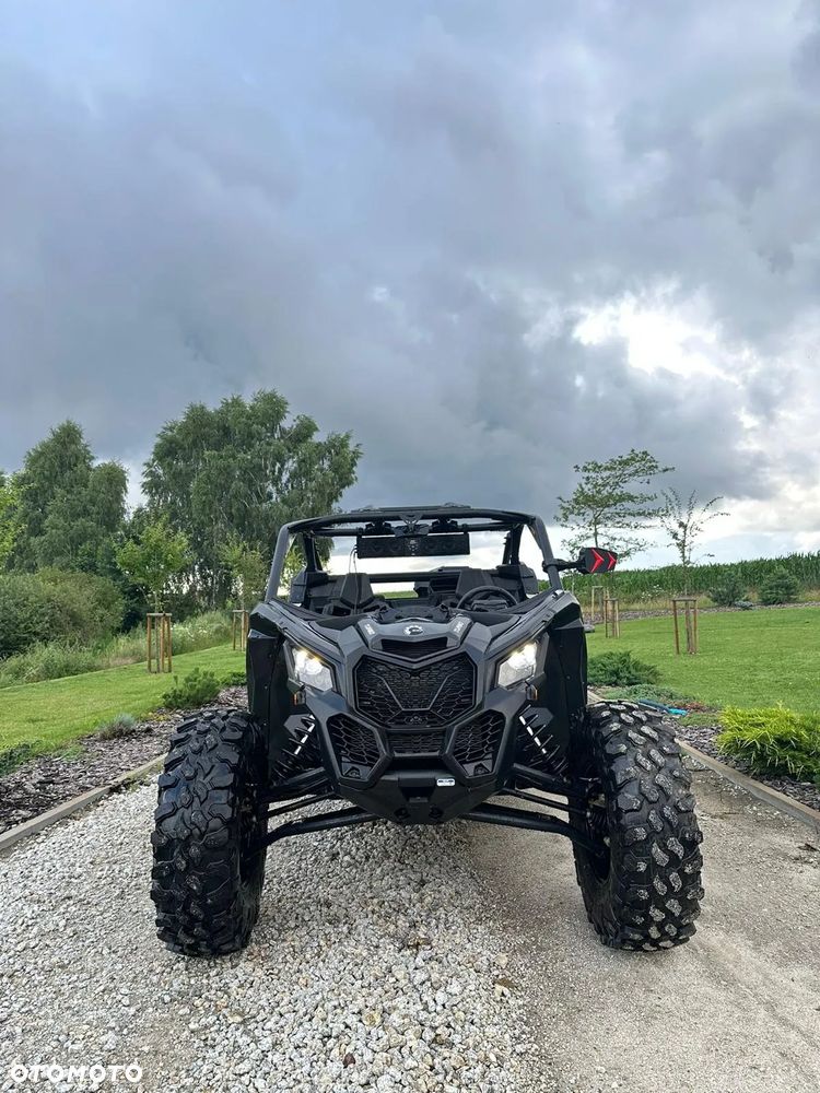 Can-Am Maverick - 10