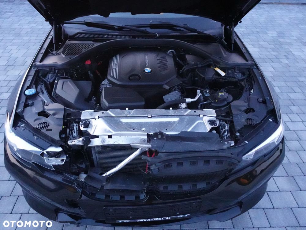 BMW Seria 3 320d - 8