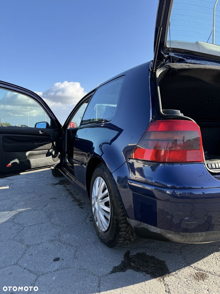 Volkswagen Golf 1998 photo 4