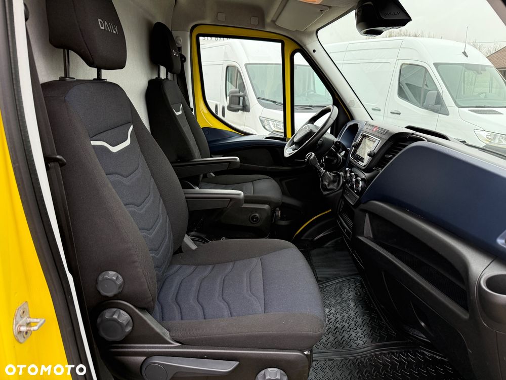 Iveco 2020/Daily/Winda BAR/Średni/manual/Klima/Tempomat/Business Pakiet - 27