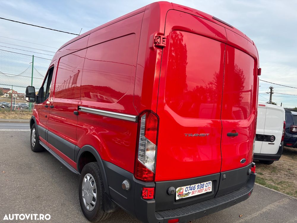 Ford Transit - 12