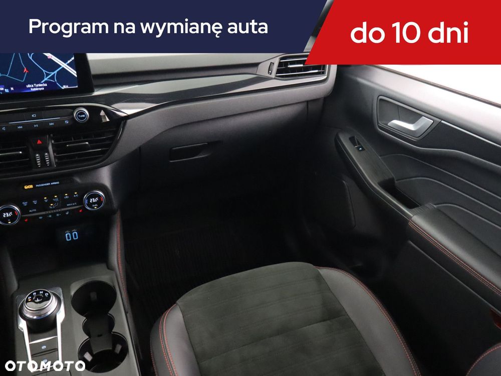 Ford Kuga - 9